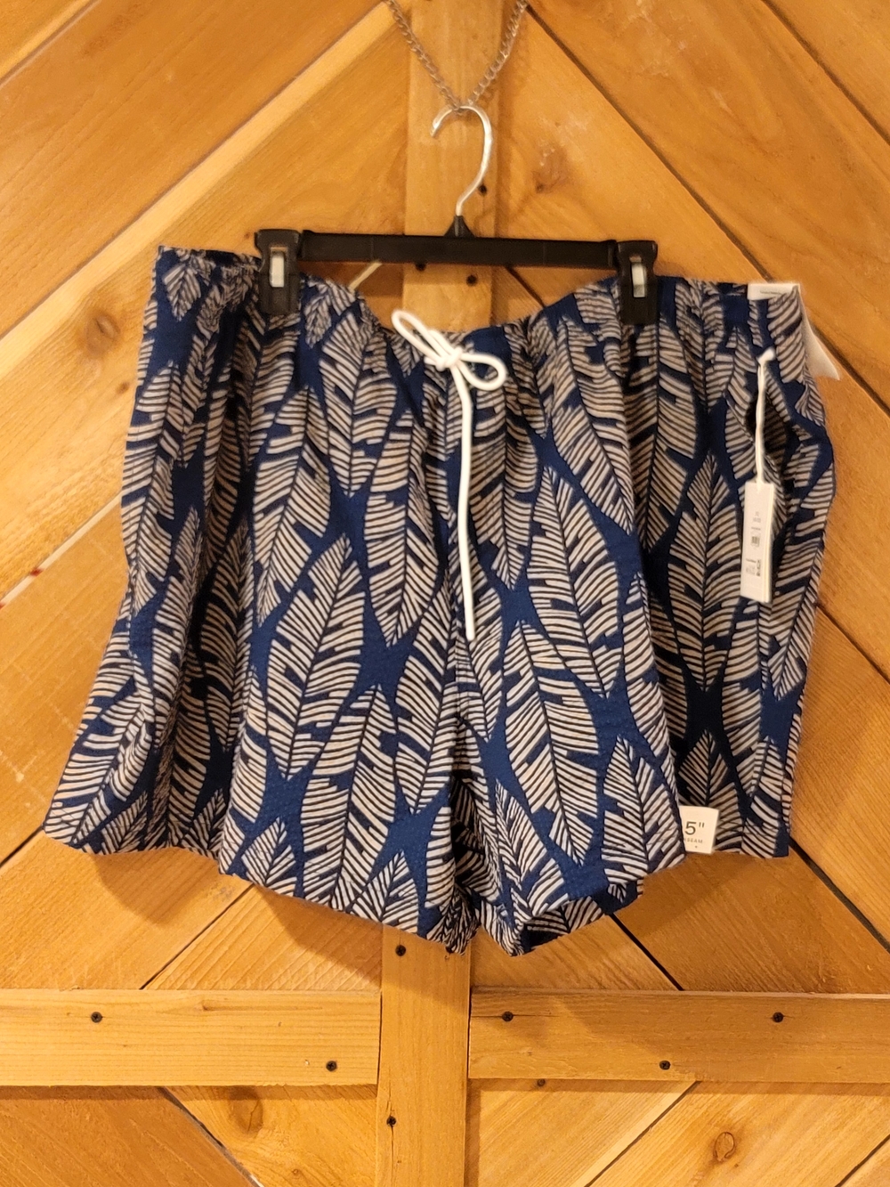 Blue Leaf-Print Drawstring Swim men’s Shorts
